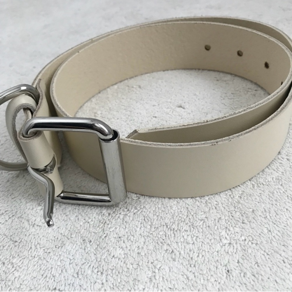 Urban Outfitters White Leather Casual Belt